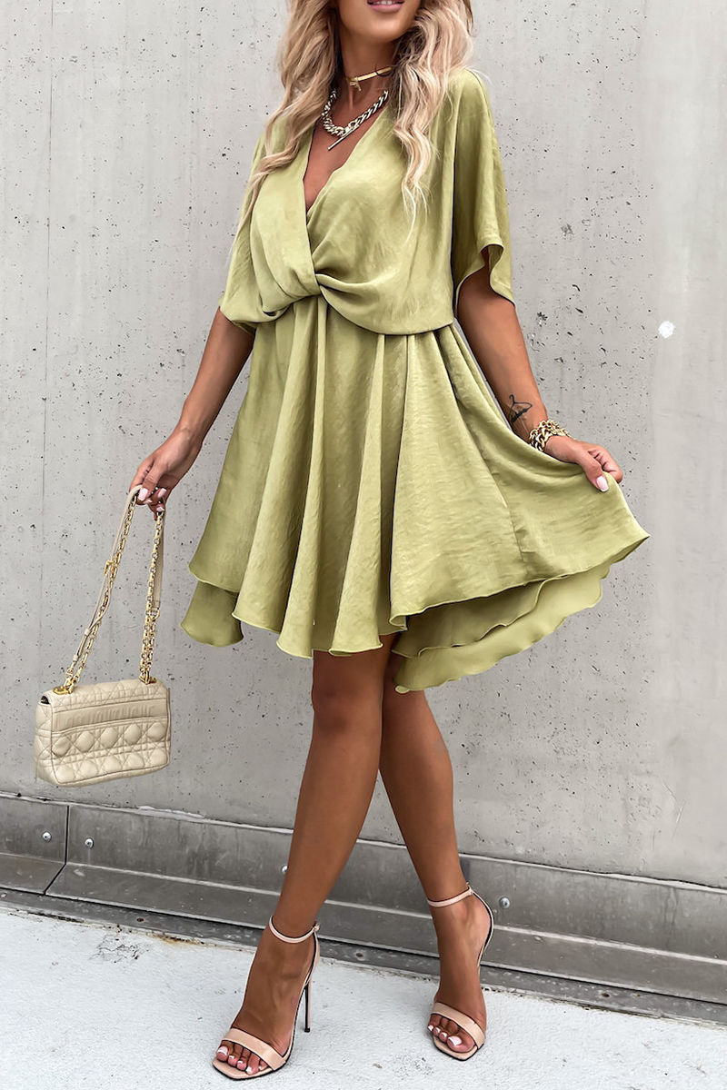 Fashion Solid V Neck Cake Skirt Dresses