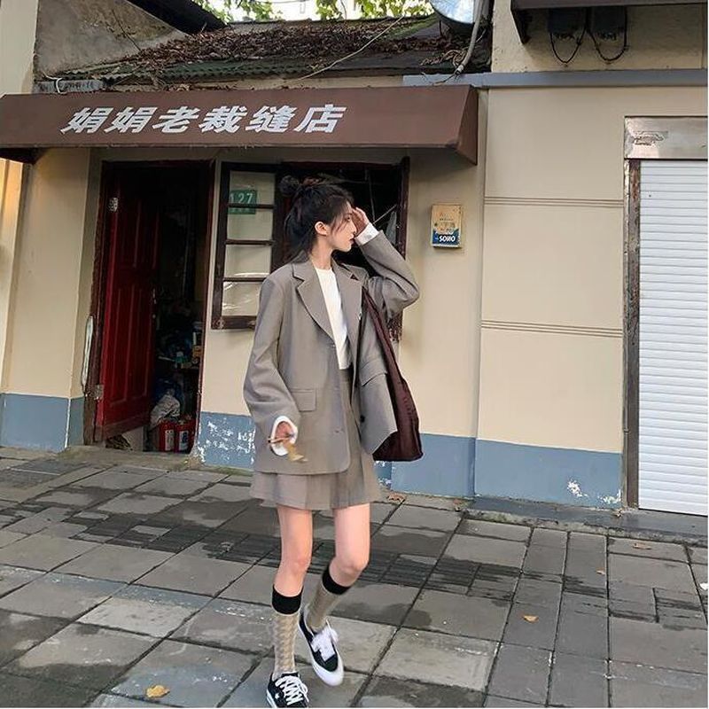 mvrsgreen classic style women  edgy style tutu Autumn  New Women Skirt Suit Hong Kong Style Vintage Chic Texture Suit Jacket Senior Short Girl JK Suit Preppy High Street