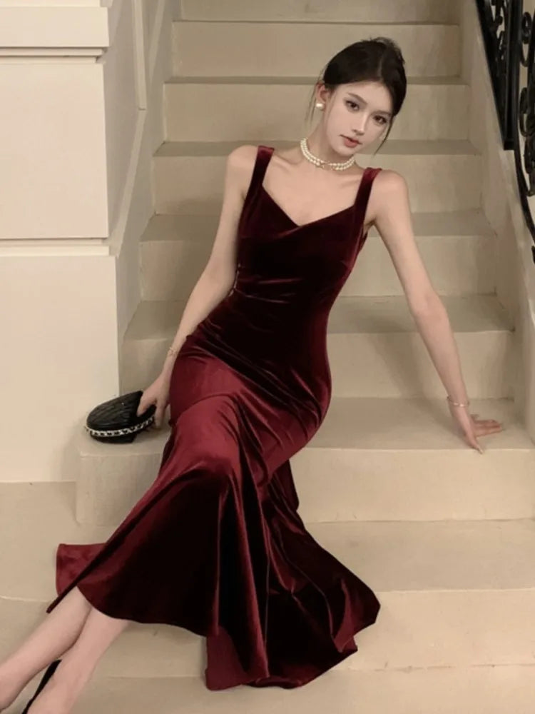 mvrsgreen Elegant Burgundy Party Prom Dress Spring Summer Solid Sleeveless Velvet Wedding Robe Lady Bodycon Spaghetti Strap Vestido Mujers